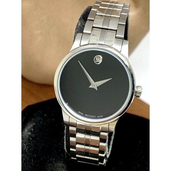Movado Women\'s Watch 0607537 Museum Swiss Quartz Black Dial Silver Steel 28mm